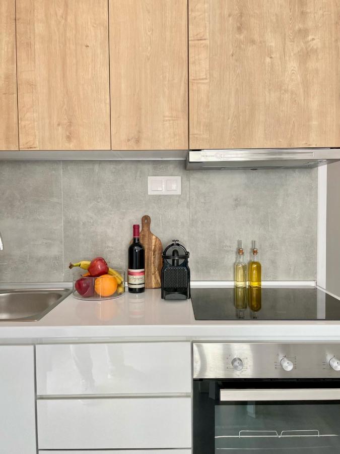 Domus City Apartment With Wonderful Balcony سالونيك المظهر الخارجي الصورة